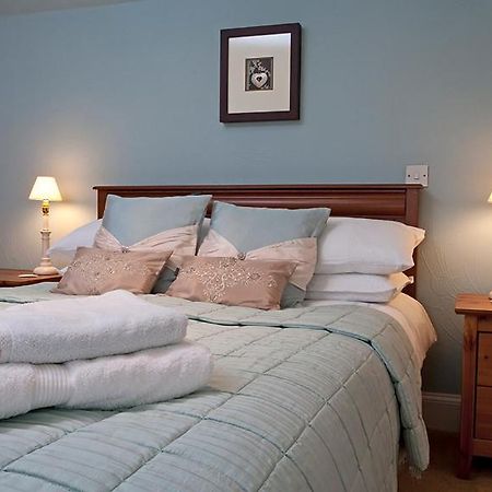 Glenuig House Bed & Breakfast Inverness Exterior photo